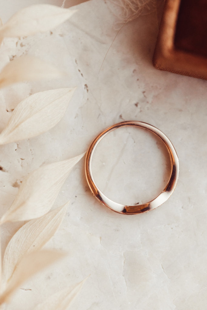 Solid Gold Diamond Ring (0F6E80)