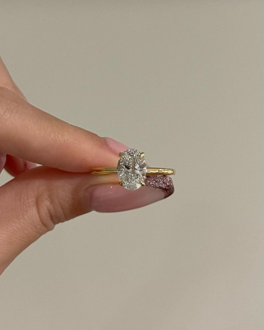 Solid Gold 2ct Oval Moissanite Engagement Ring For Women