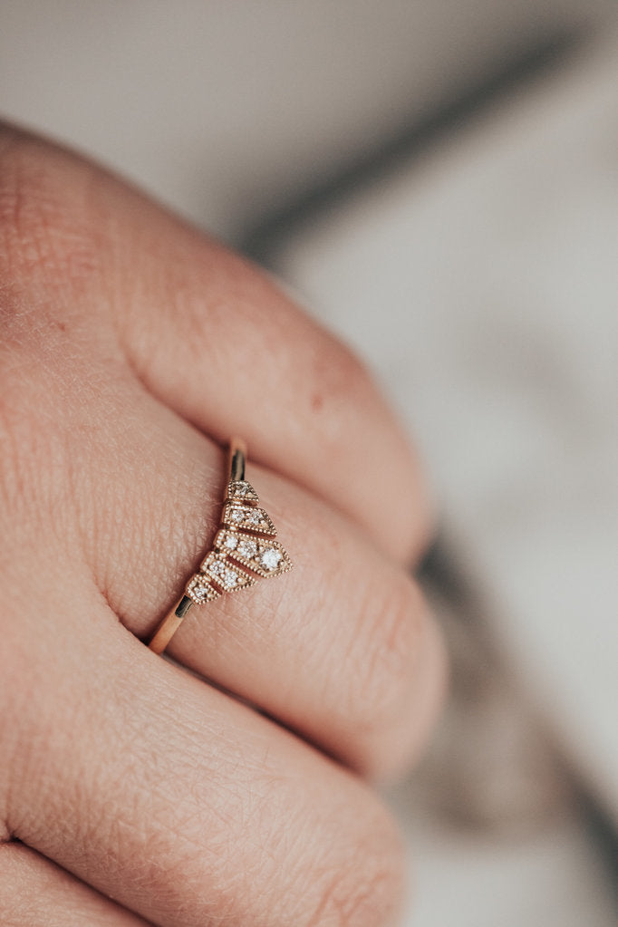 Solid Gold Vintage Crown Band