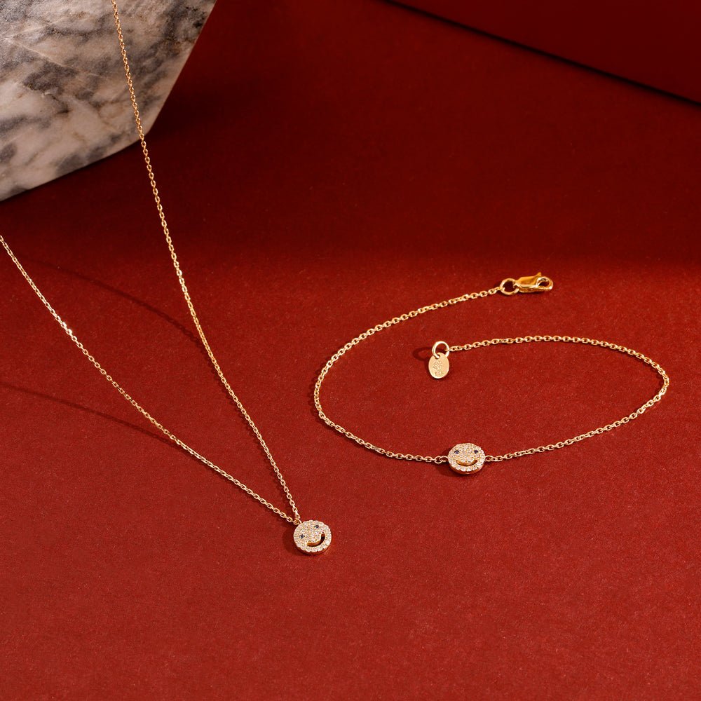 Solid Gold Sapphire Diamond Happy Face Bracelet (6EA45C)