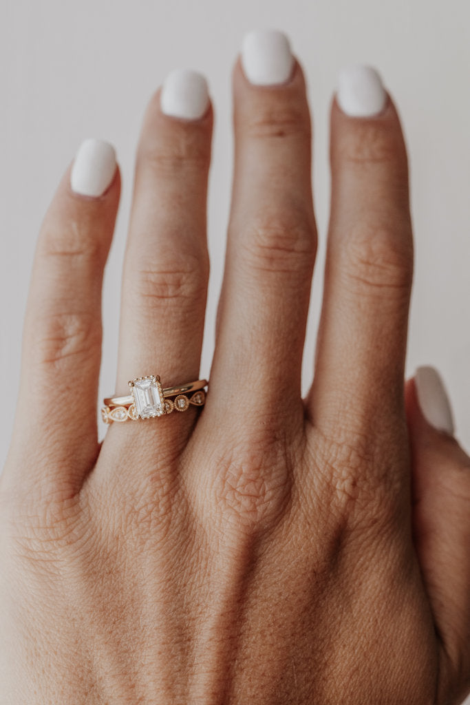 Solid Gold Lab Grown Emerald Cut Solitaire Ring (1BD9E0)