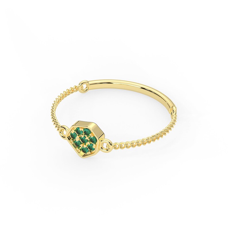 Solid Gold Natural Emerald Cluster Necklace (7CCE97)