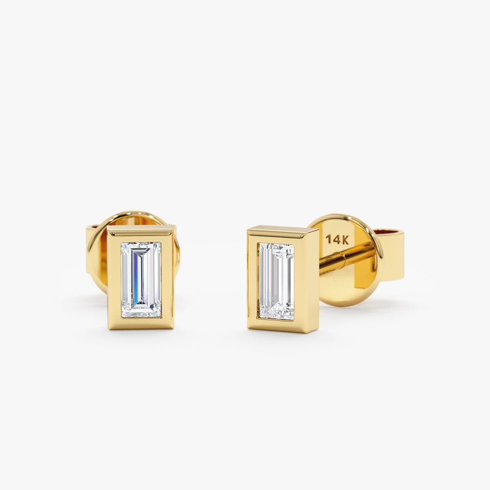 18K Solid Gold Baguette Diamond Studs - Style A
