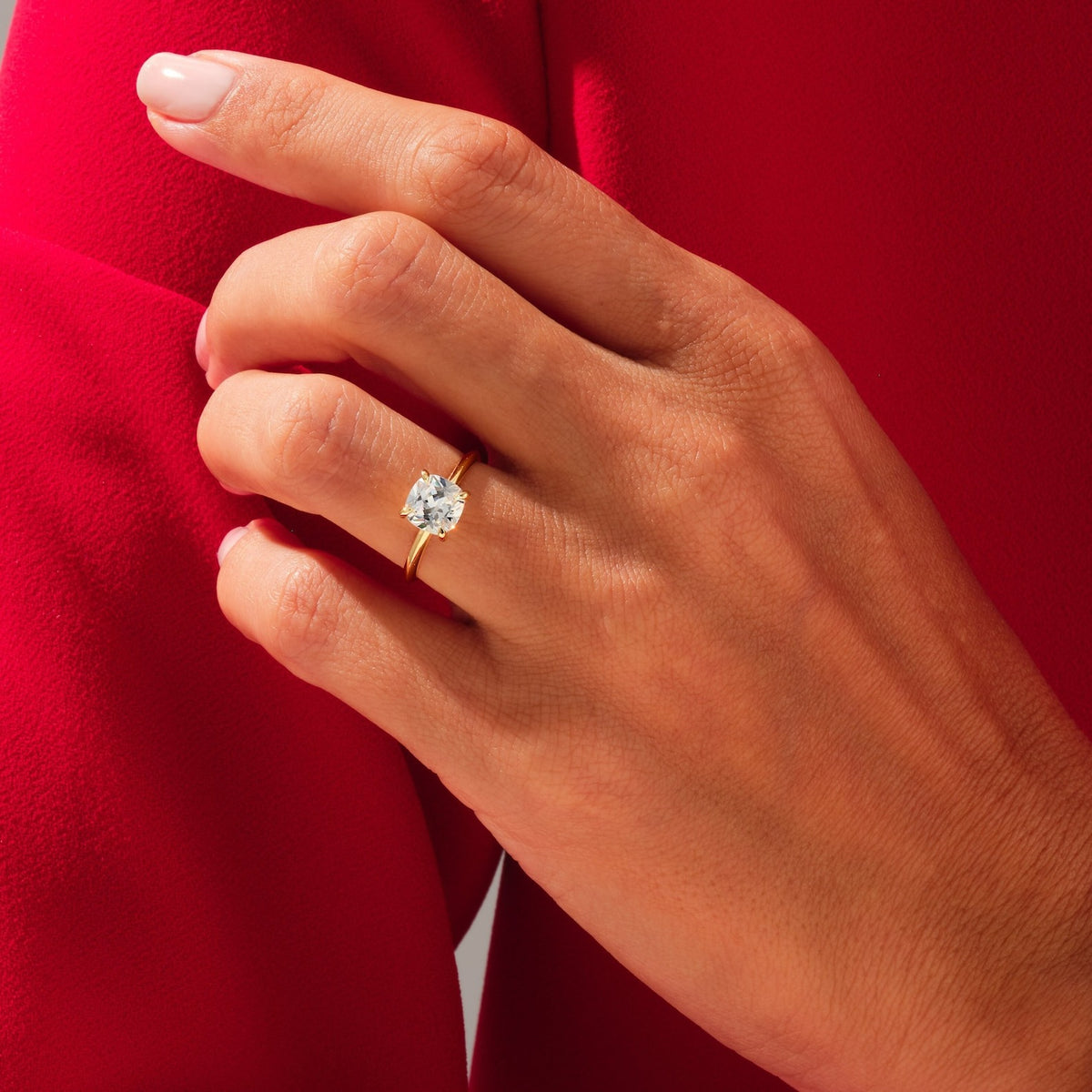 Solid Gold Cushion Cut Engagement Ring 4ct Lab Grown Dimond