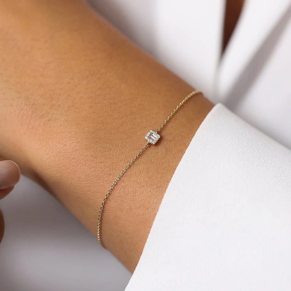 Solid Gold Tiny Baguette and Round Lab-Grown Diamond Station Bracelet