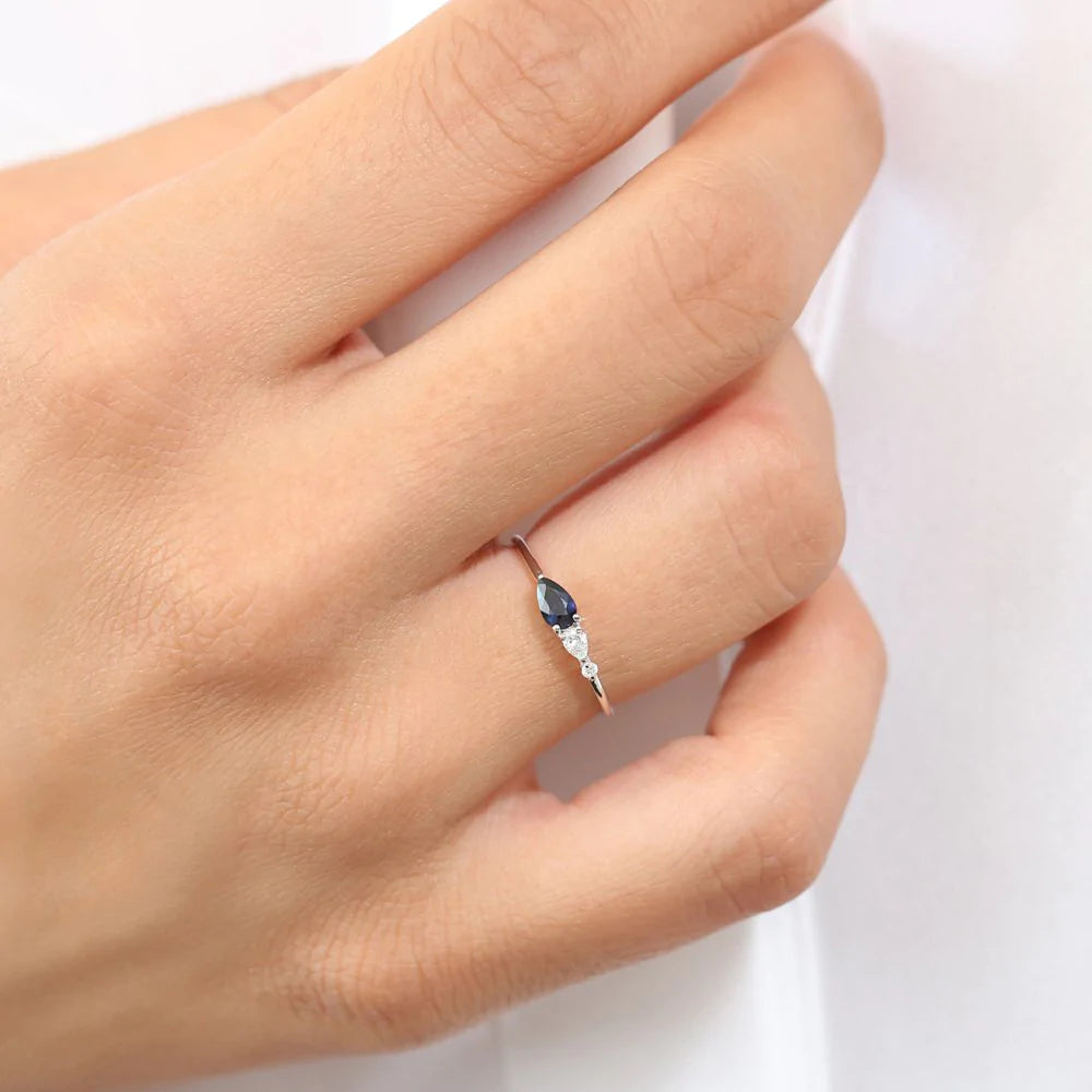 Solid Gold Pear Shape Natural Sapphire with Pear Shape Diamond Ring