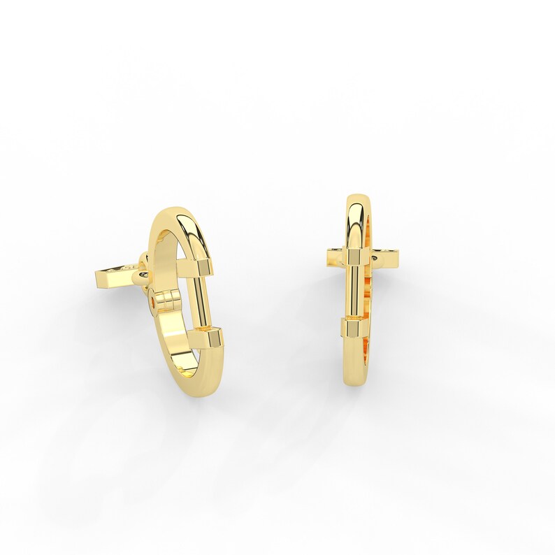 Solid Gold Natural Emerald Hoop Earring