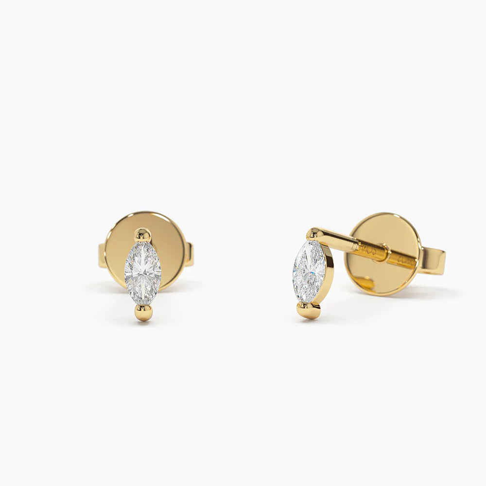 Solid Gold Single Baguette Helix Piercing Earring