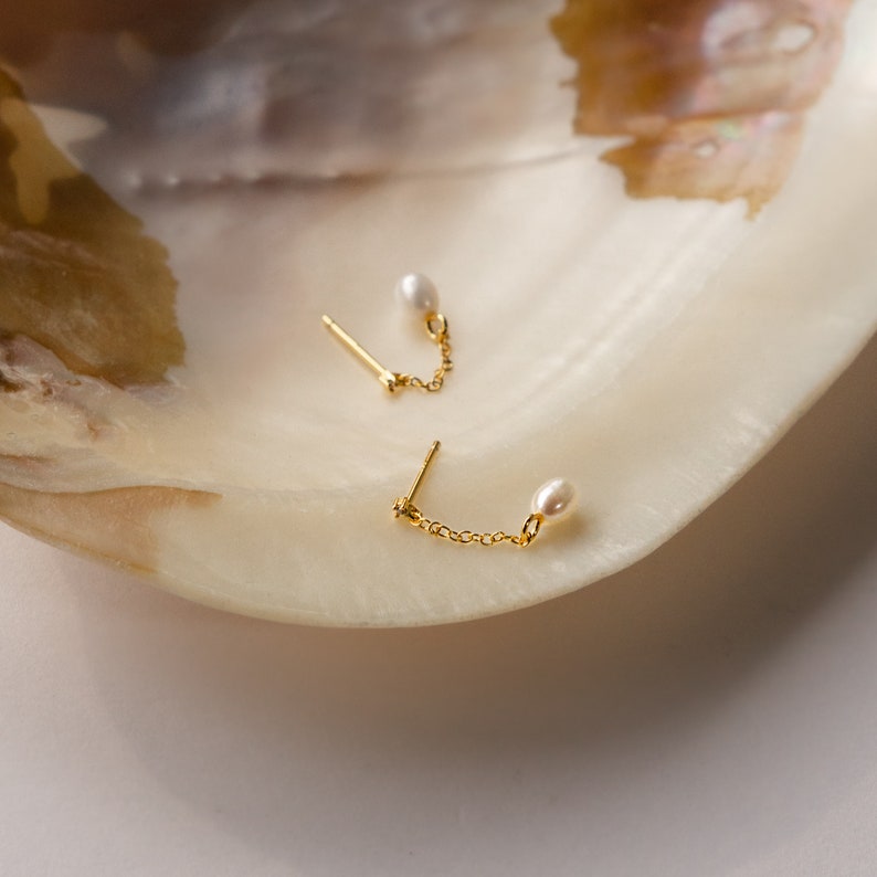 Solid Gold Pearl Drop Earring