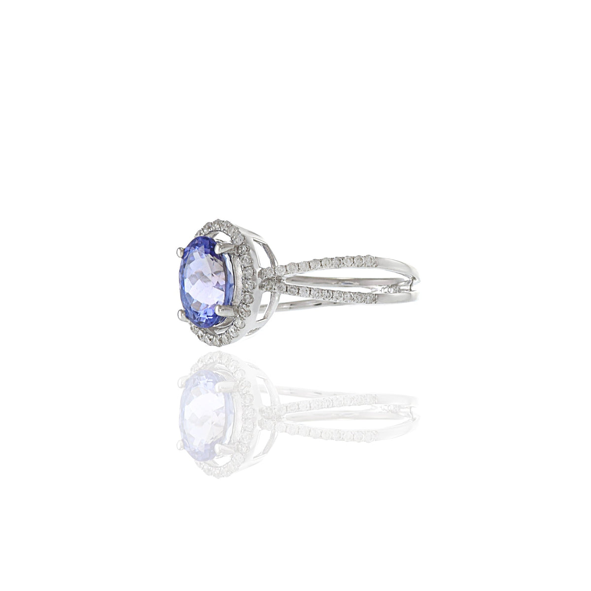 Solid Gold Oval Cut Tanzanite And Diamond Ring (514EC6)