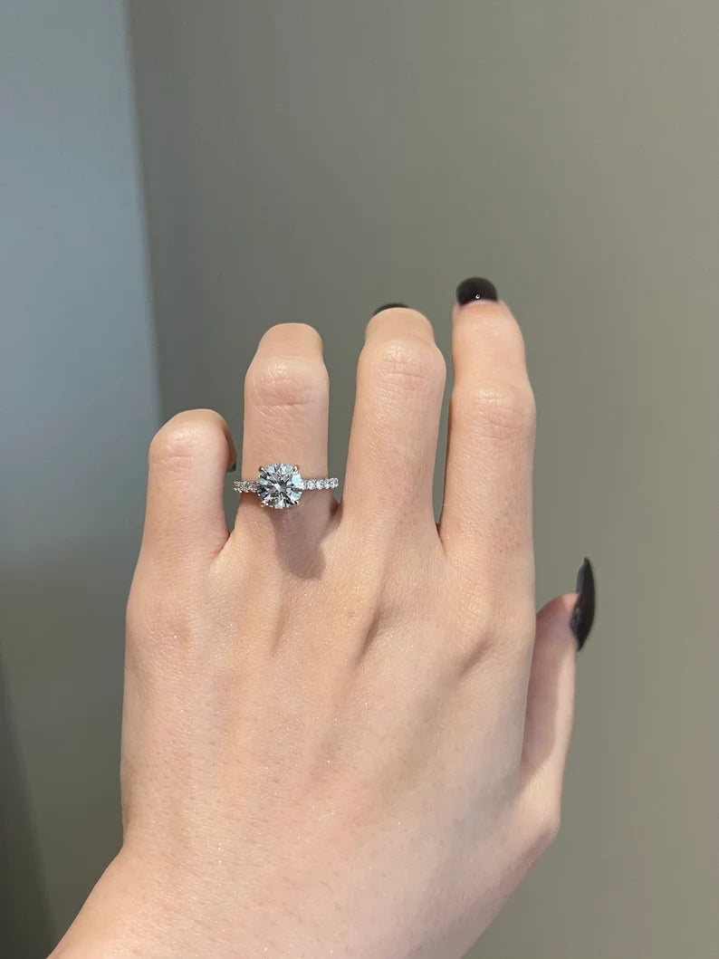 Solid Gold Engagement Ring 1.5 Carat Brilliant Round Moissanite Diamond