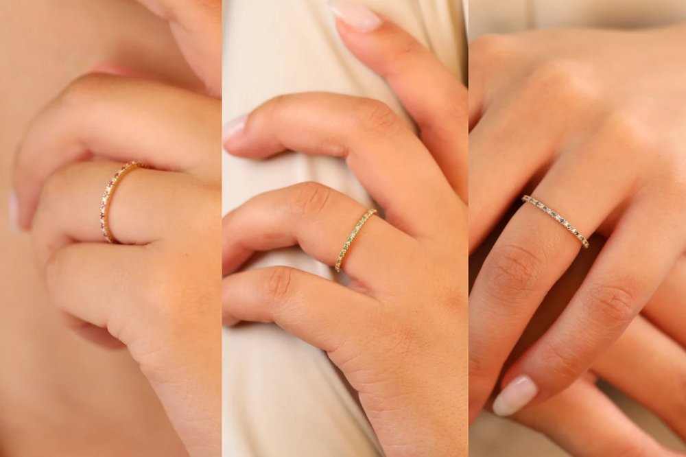Solid Gold Sapphire and Diamond Eternity Ring (2C39D9)
