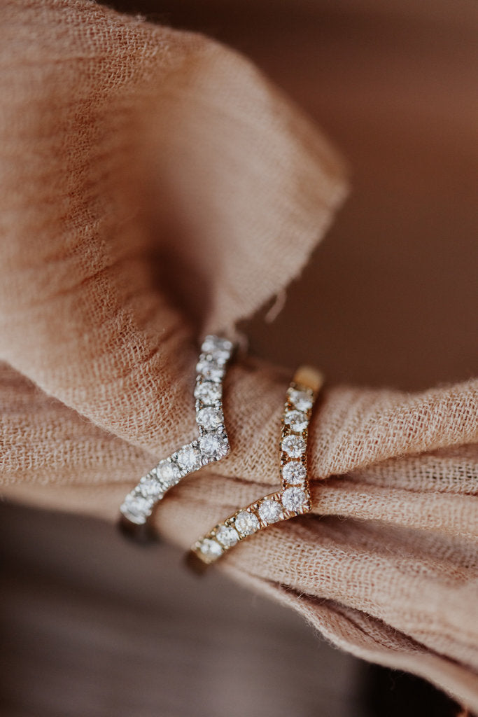 Solid Gold Diamond Ring (2E43B7)