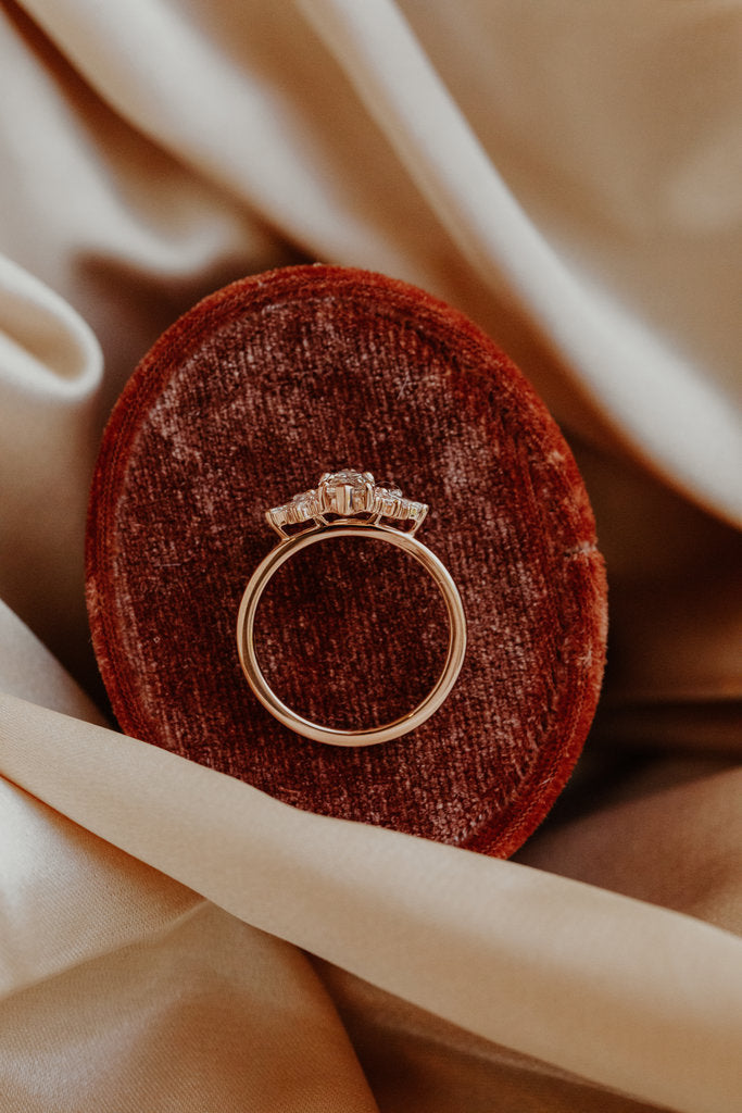 Solid Gold 1.01 ct Marquise Lab-Grown Champagne Diamond Ring