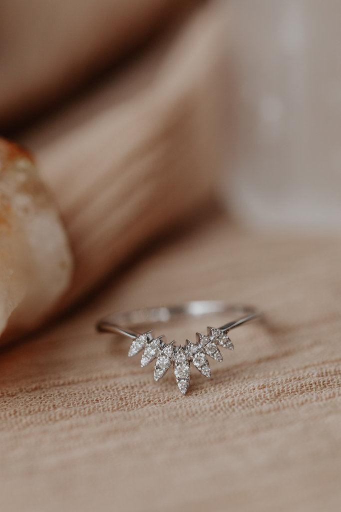 Solid Gold Marquise Diamond Ring (9FBE0F)