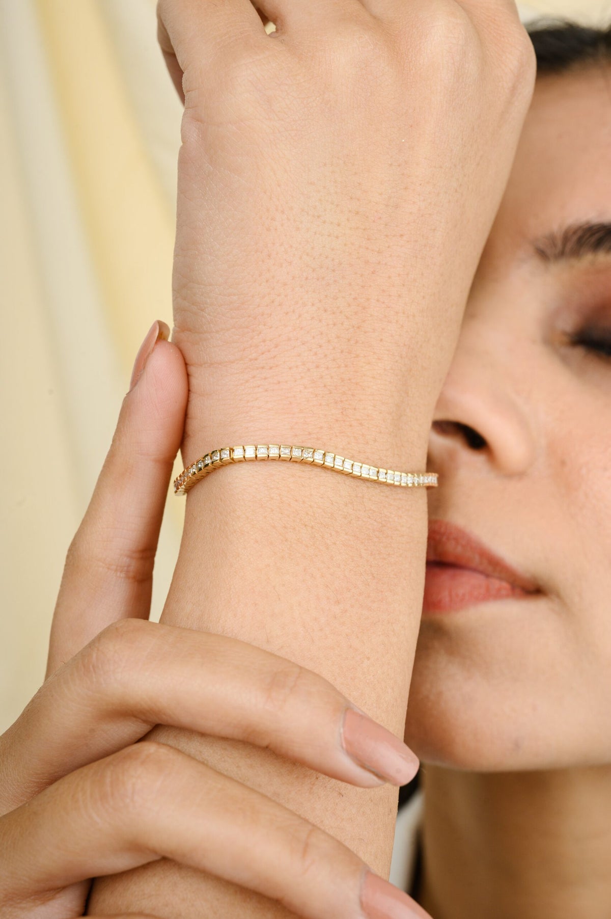 Solid Gold Princess Cut Diamond Tennis Bracelet