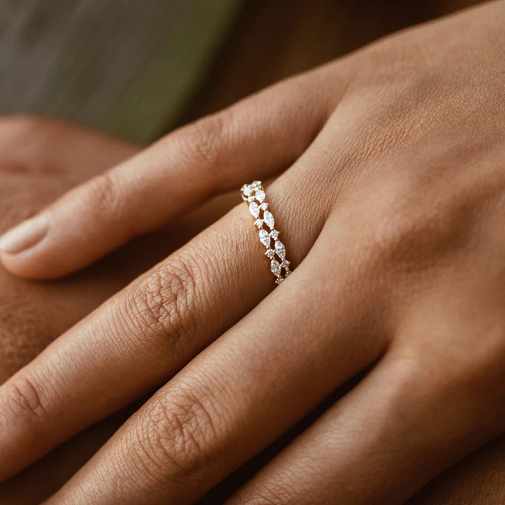 Solid Gold Double Row Alternating Marquise Round Diamond Ring
