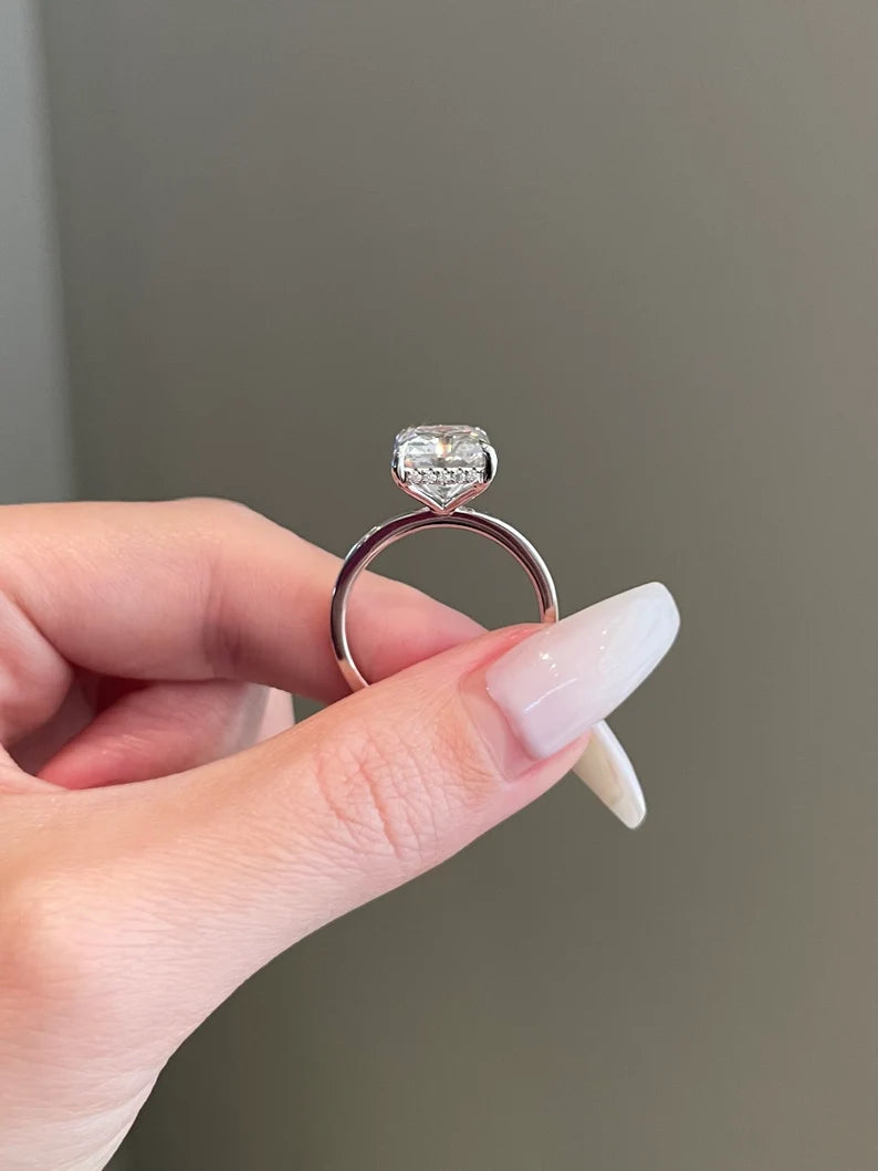 Solid Gold Engagement Ring 7 Carat Brilliant Radiant Moissanite Solitaire