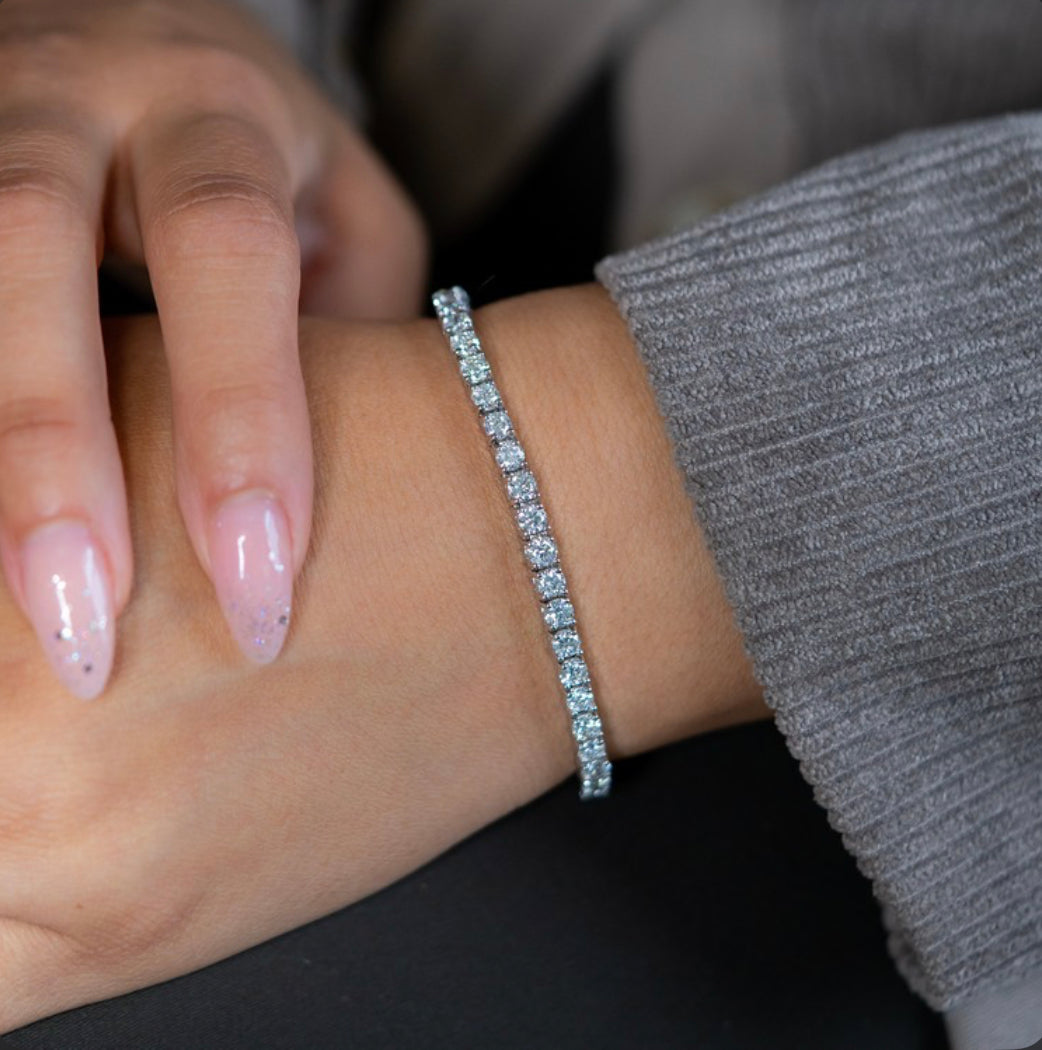 Solid Gold Lab-Created 4-Prong Diamond Tennis Bracelet (7 CTW)