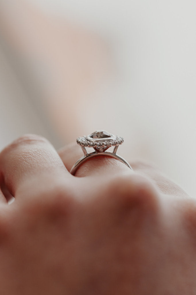 Solid Gold Rustic Diamond Ring (E41DF3)