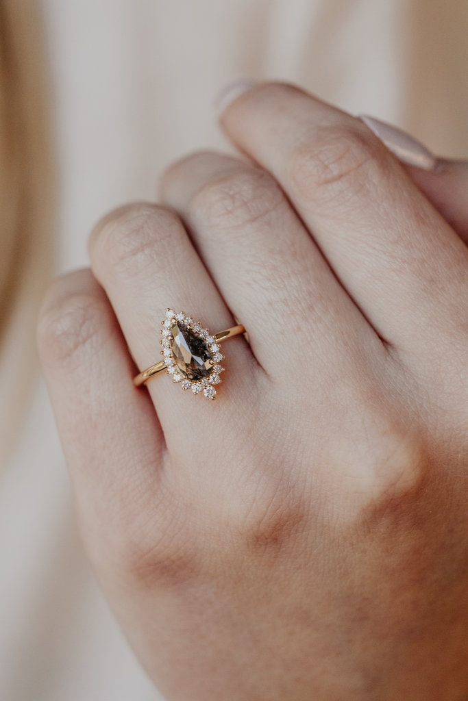 Solid Gold Halo Ring (7413F1)