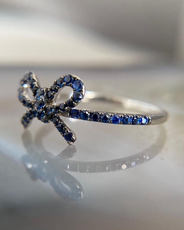 Solid Gold Natural Blue Sapphire Bow Ring