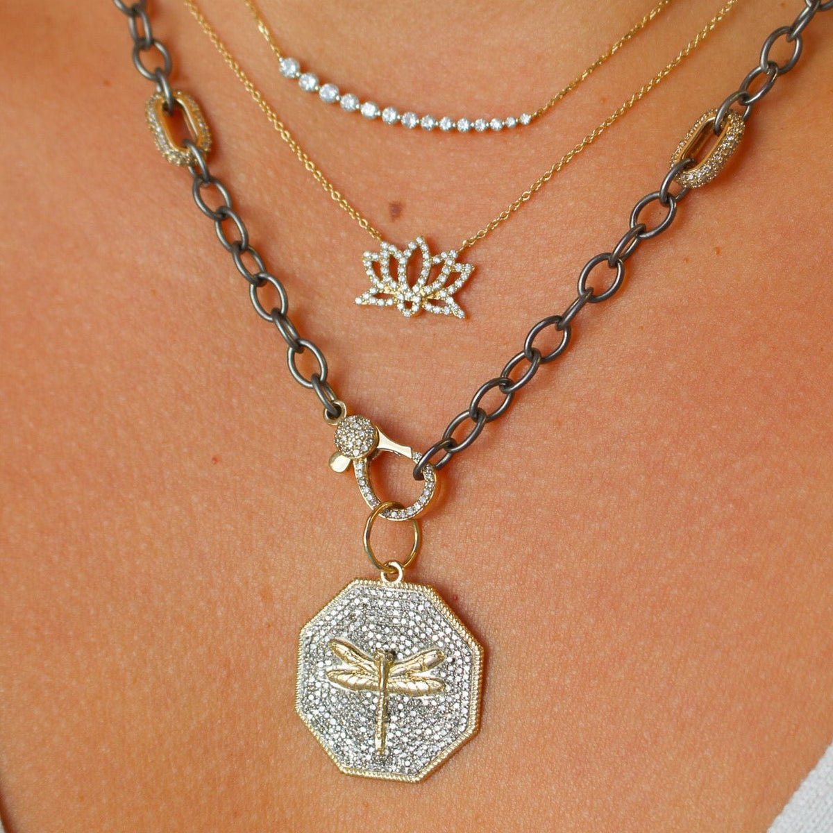 Solid Gold Diamond Flower Necklace (C3E5F8)