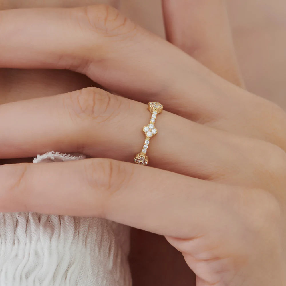 Solid Gold Full Eternity Clover Diamond Ring