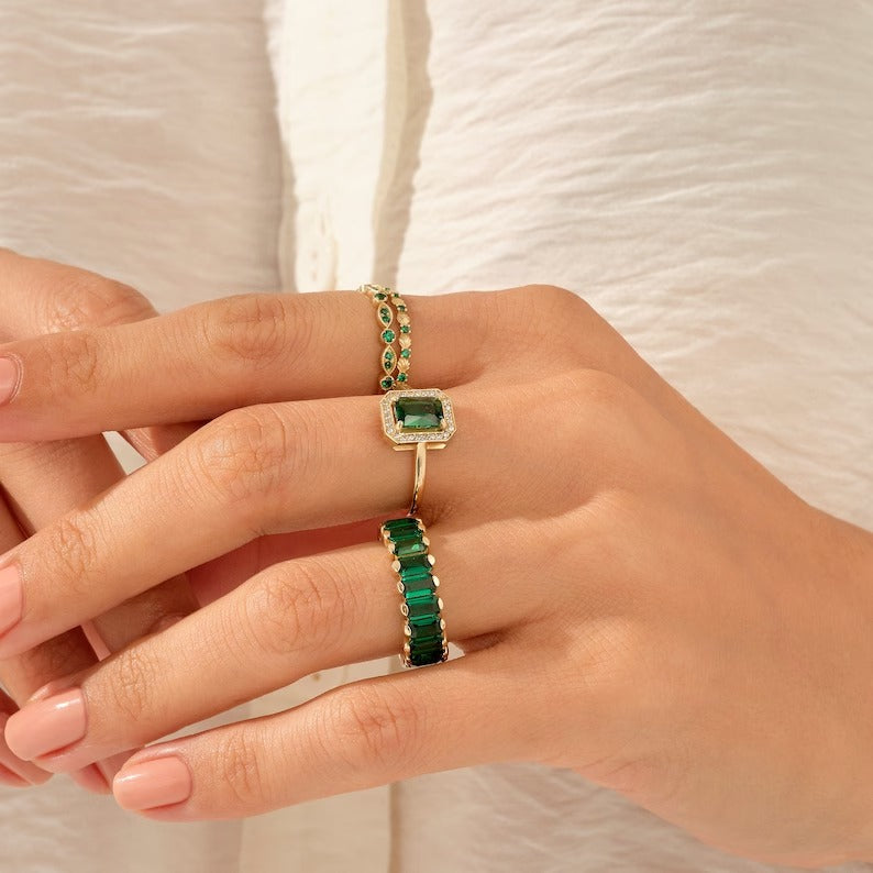 Solid Gold Emerald Engagement Ring (535809)