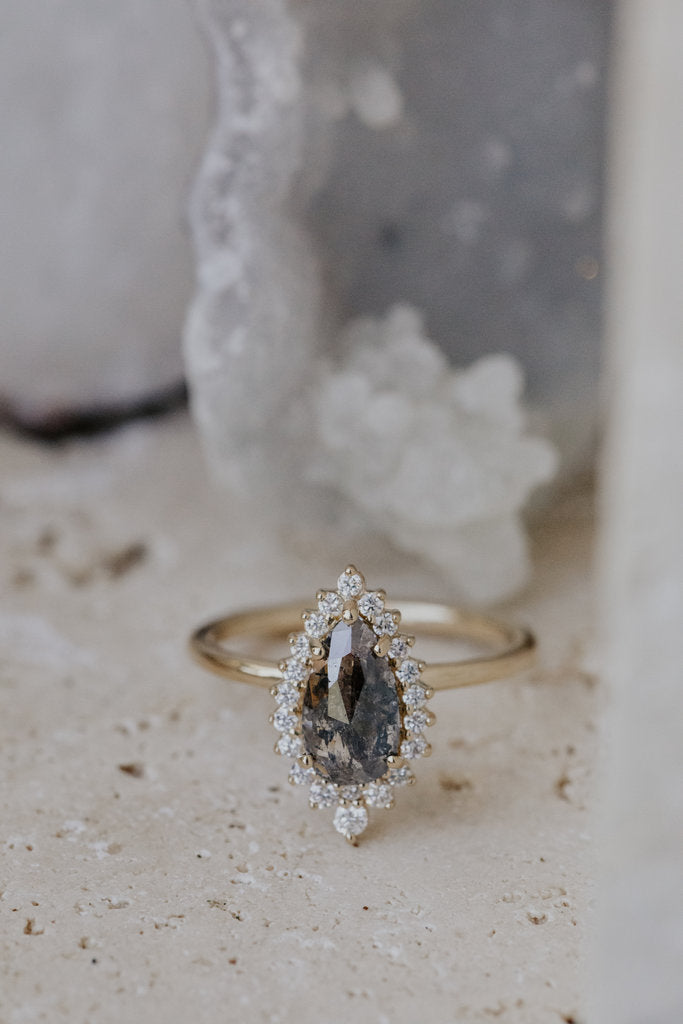Solid Gold Halo Ring (7413F1)