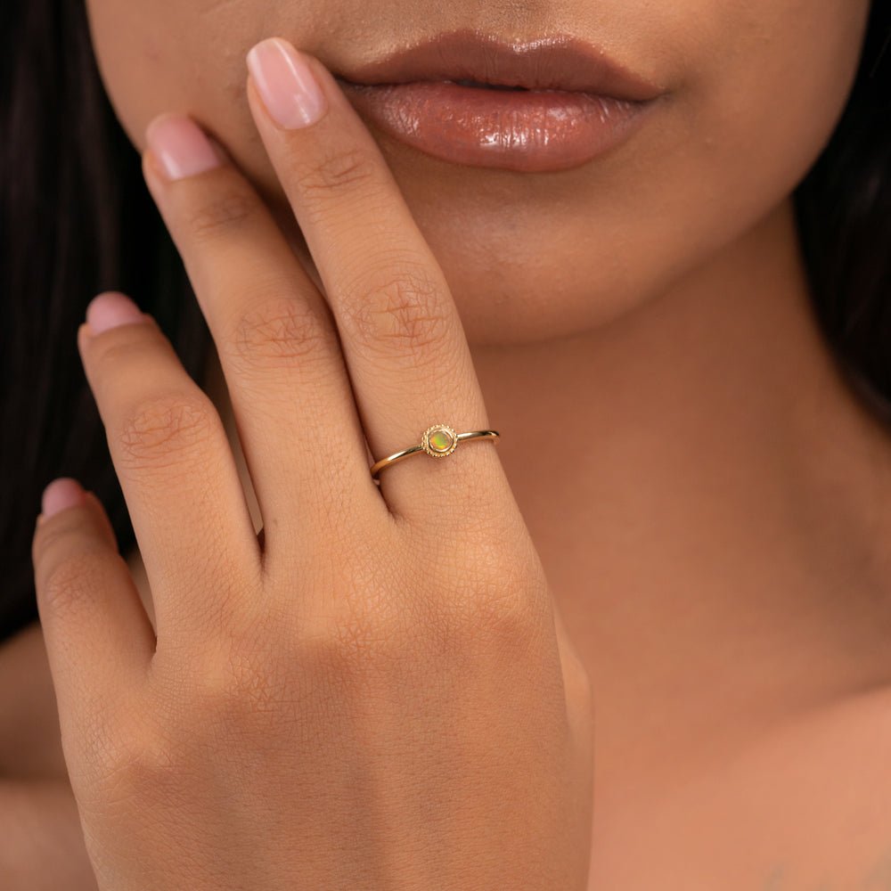 Solid Gold Opal Art Deco Ring (8BBBEF)