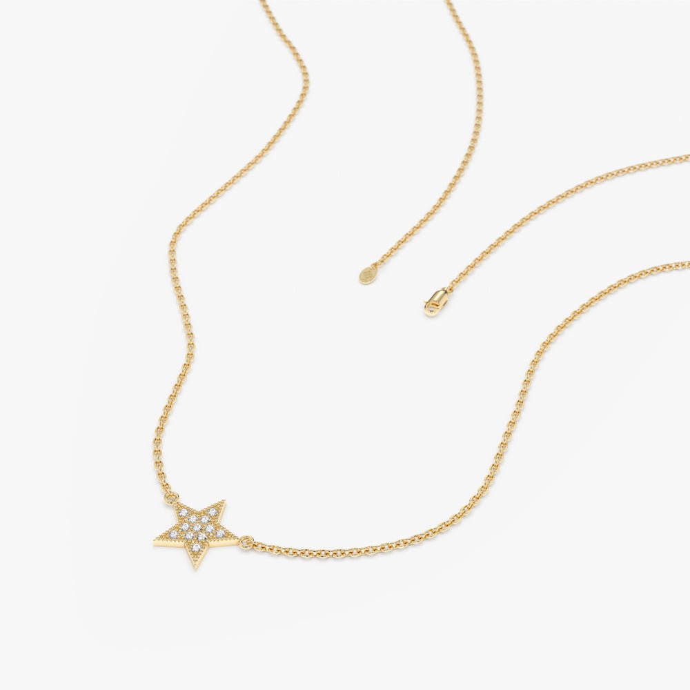 Solid Gold Mini Pave Diamond Star Necklace (2FA29C)