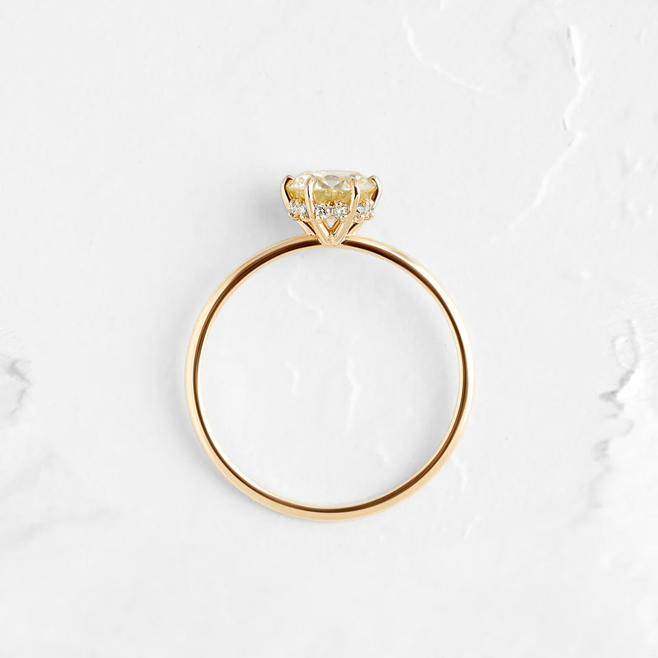 Solid Gold Diamond Touchpoints Ring, 0.77ct. Yellow Diamond