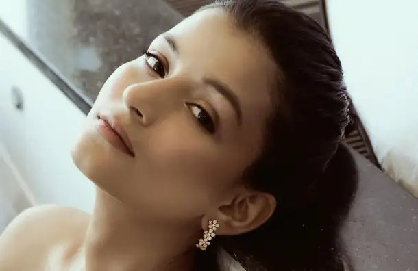 Solid Gold Floral Diamond Earrings