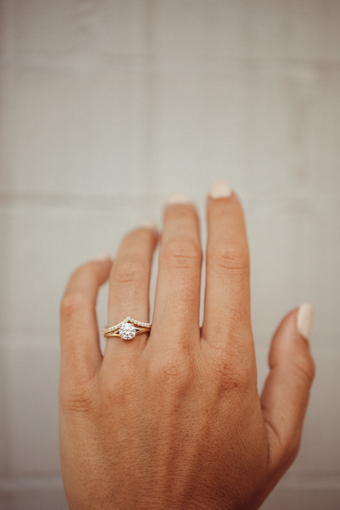 Solid Gold Lab-Grown Diamond Round 4-Prong Split Shank Solitaire Ring