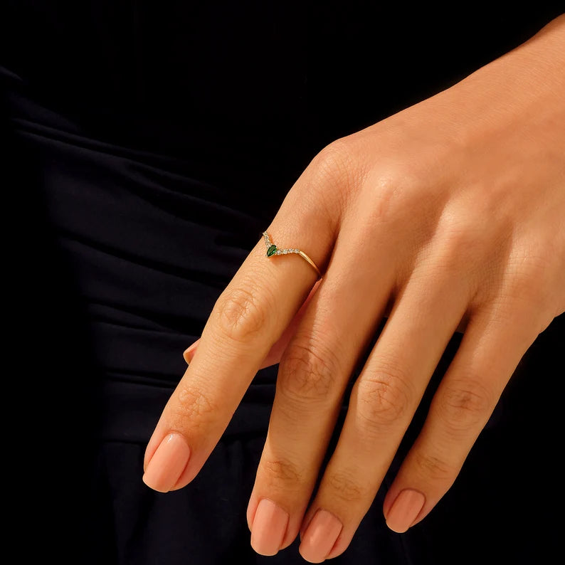 Solid Gold Emerald Curve Ring