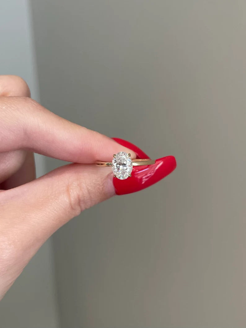 Oval 1.5 Carat Brilliant Round Moissanite, photo 3