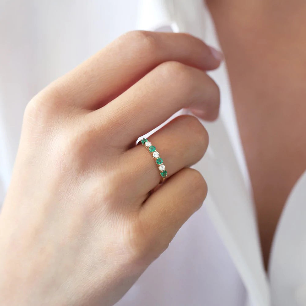 Solid Gold Alternating Emerald and Diamond Wedding Band