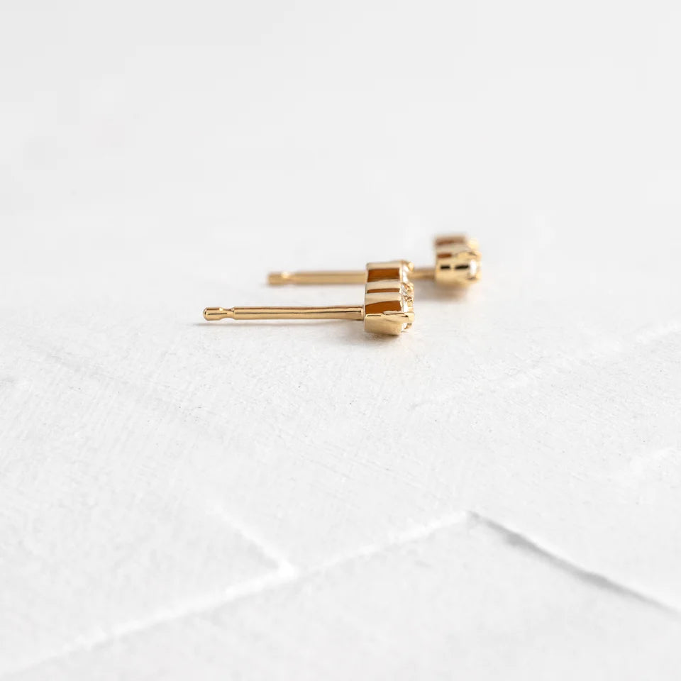 Solid Gold Diamond Guideline Moissanite Studs