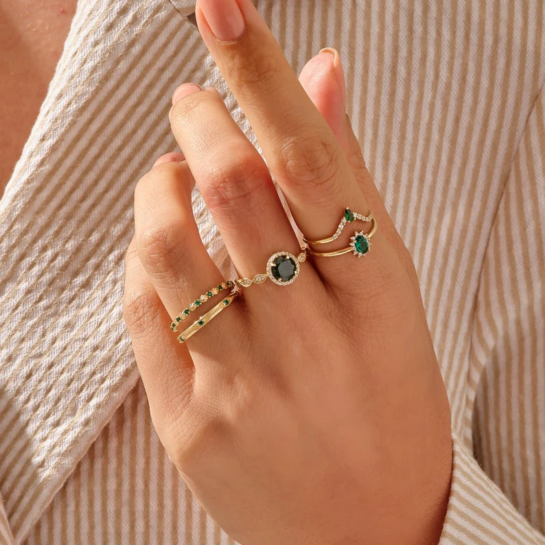 Solid Gold Emerald Curve Ring