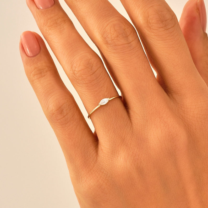 Solid Gold Diamond Basic Marquise Ring