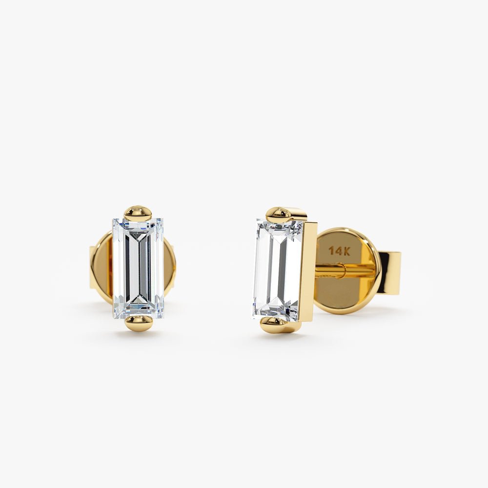 18K Solid Gold Baguette Diamond Studs - Style B