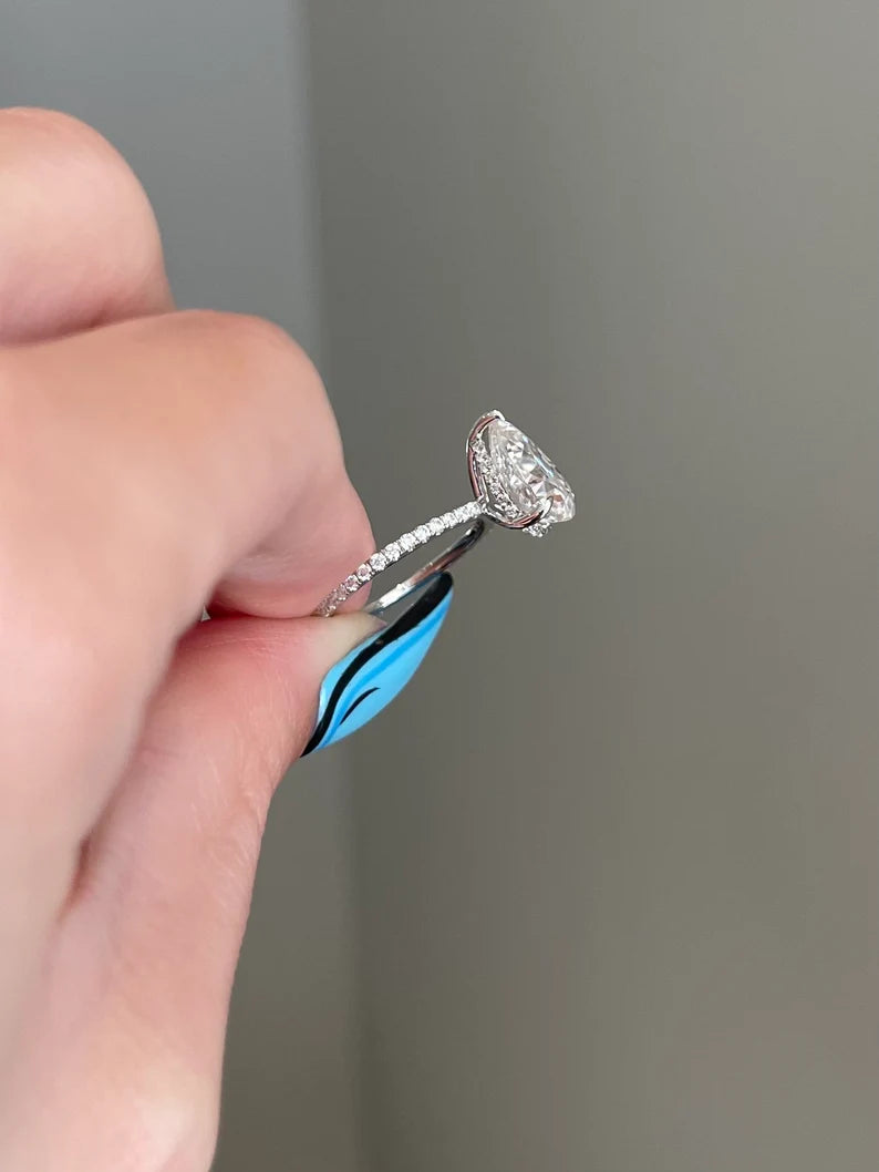 Solid Gold 2.5 Carat Pear Shape Moissanite Diamond Engagement Ring