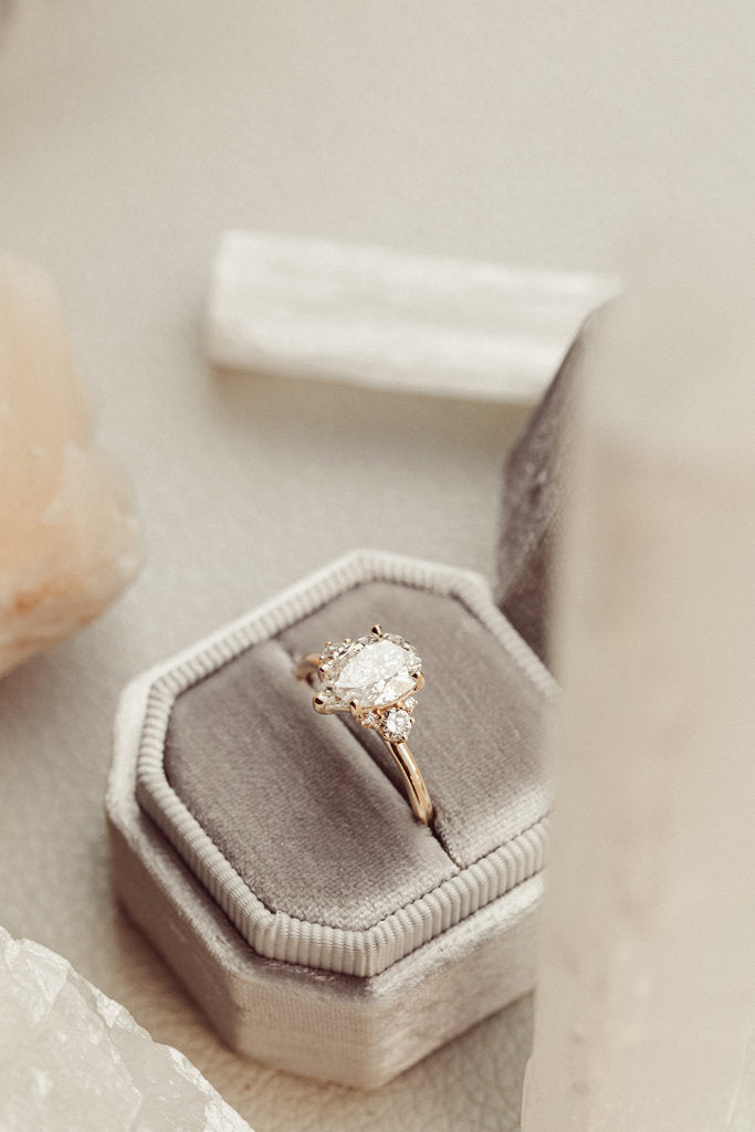 Solid Gold Lab-Grown Diamond Pear Ring (03D3D8)