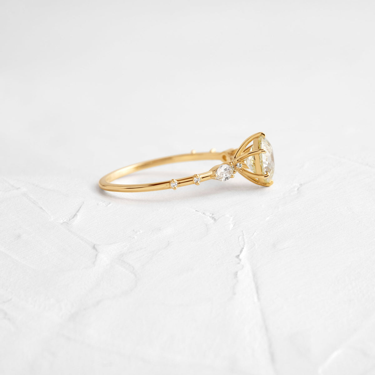 Solid Gold Canvas Moissanite Diamond Round Solitaire Ring