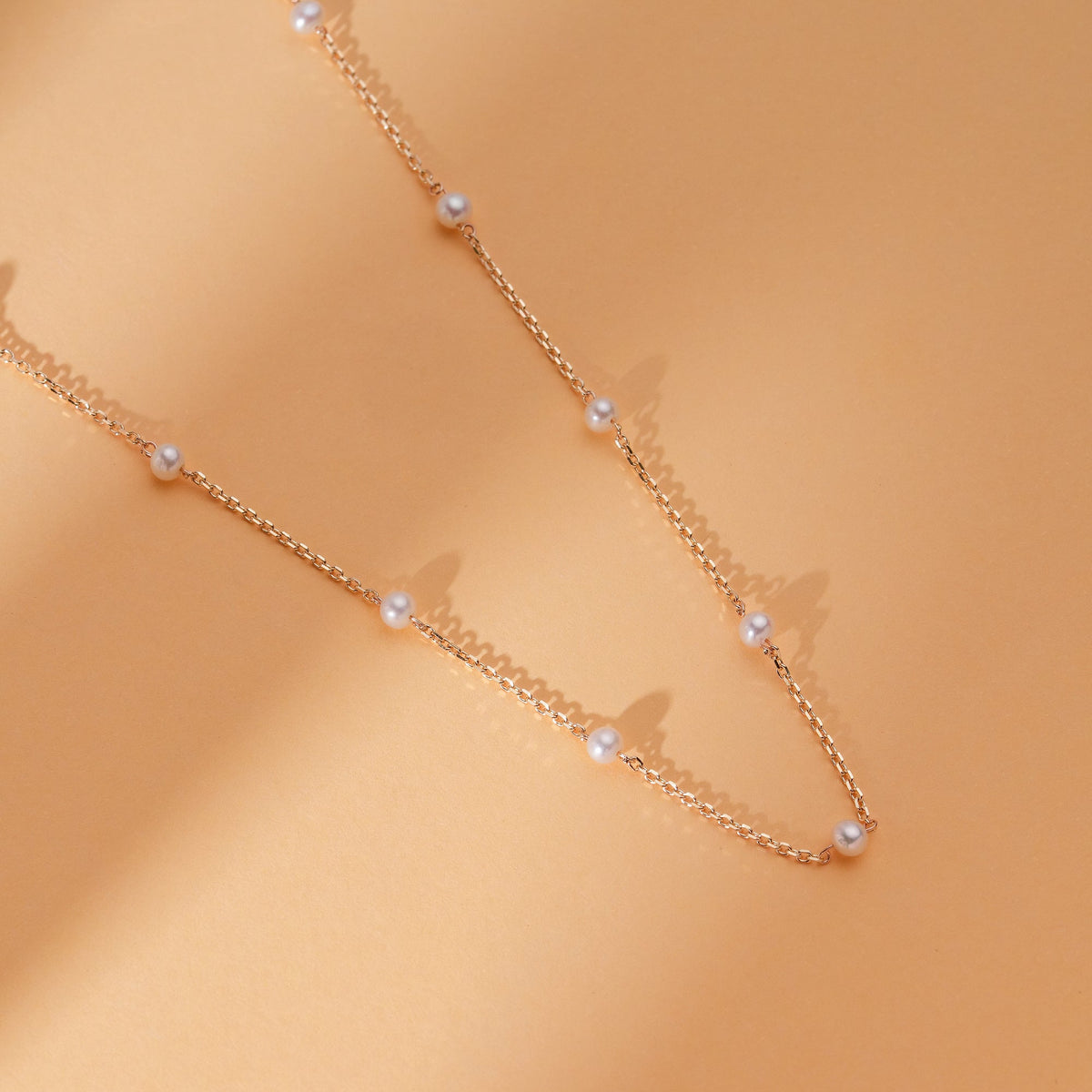 Solid Gold Pearl Station Necklace (5F159D)