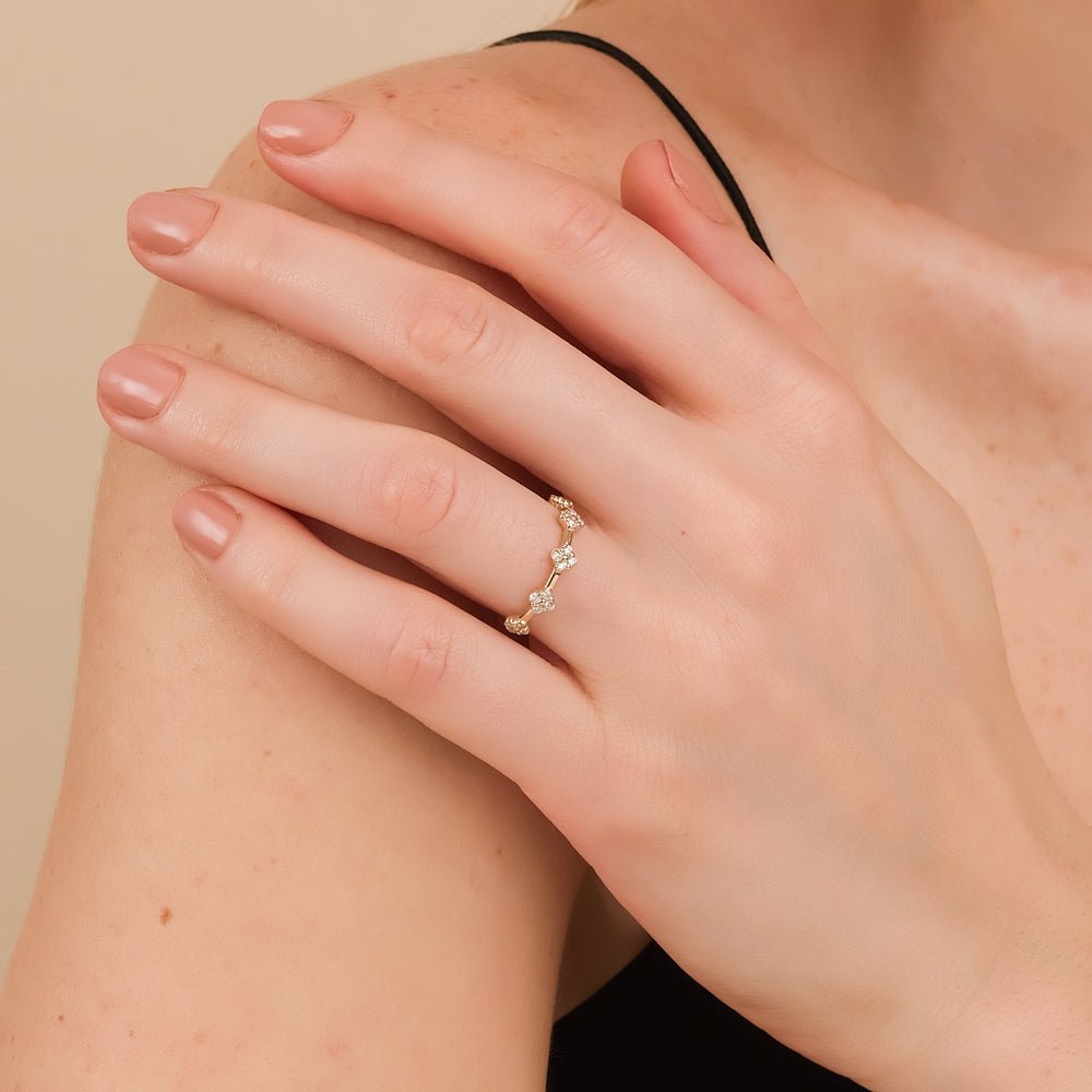 Solid Gold Diamond Multi Clover Ring (8BCF96)