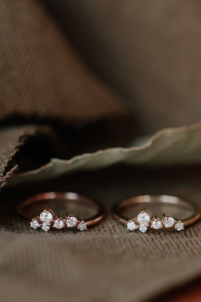Solid Gold Round Diamond Cluster Band