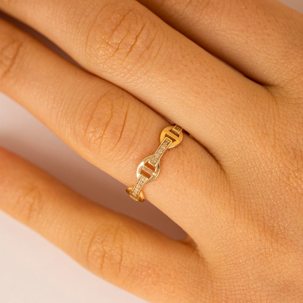 Solid Gold Diamond Chain Link Ring (EA2AC5)