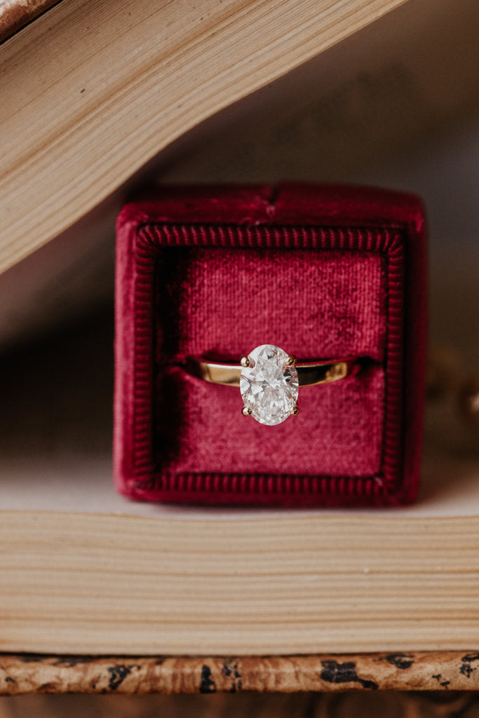 Solid Gold Octavia Oval Thick Moissanite Engagement Solitaire Ring - (66750E)